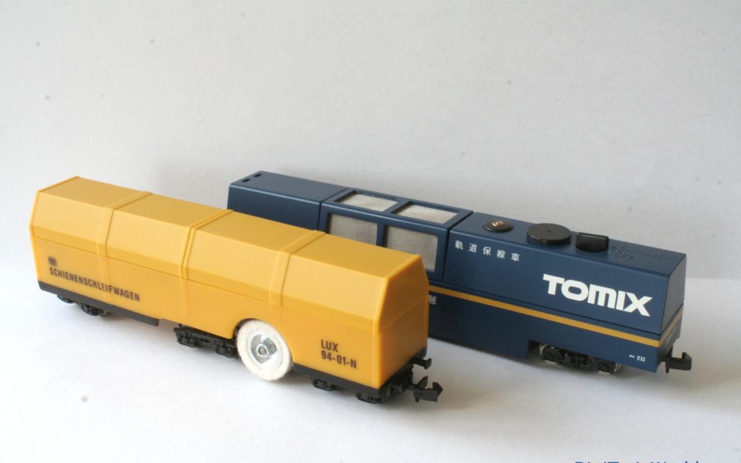 Wagon nettoyeur: Tomix et LUX Modellbau