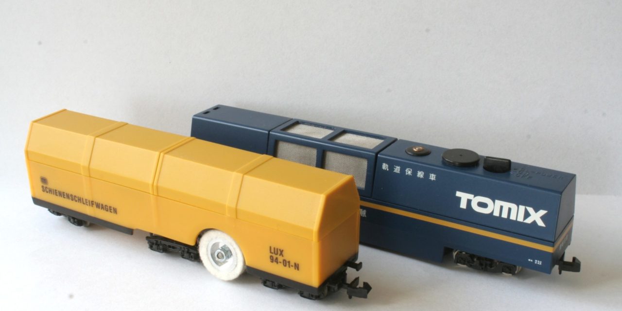 Wagon nettoyeur: Tomix et LUX Modellbau