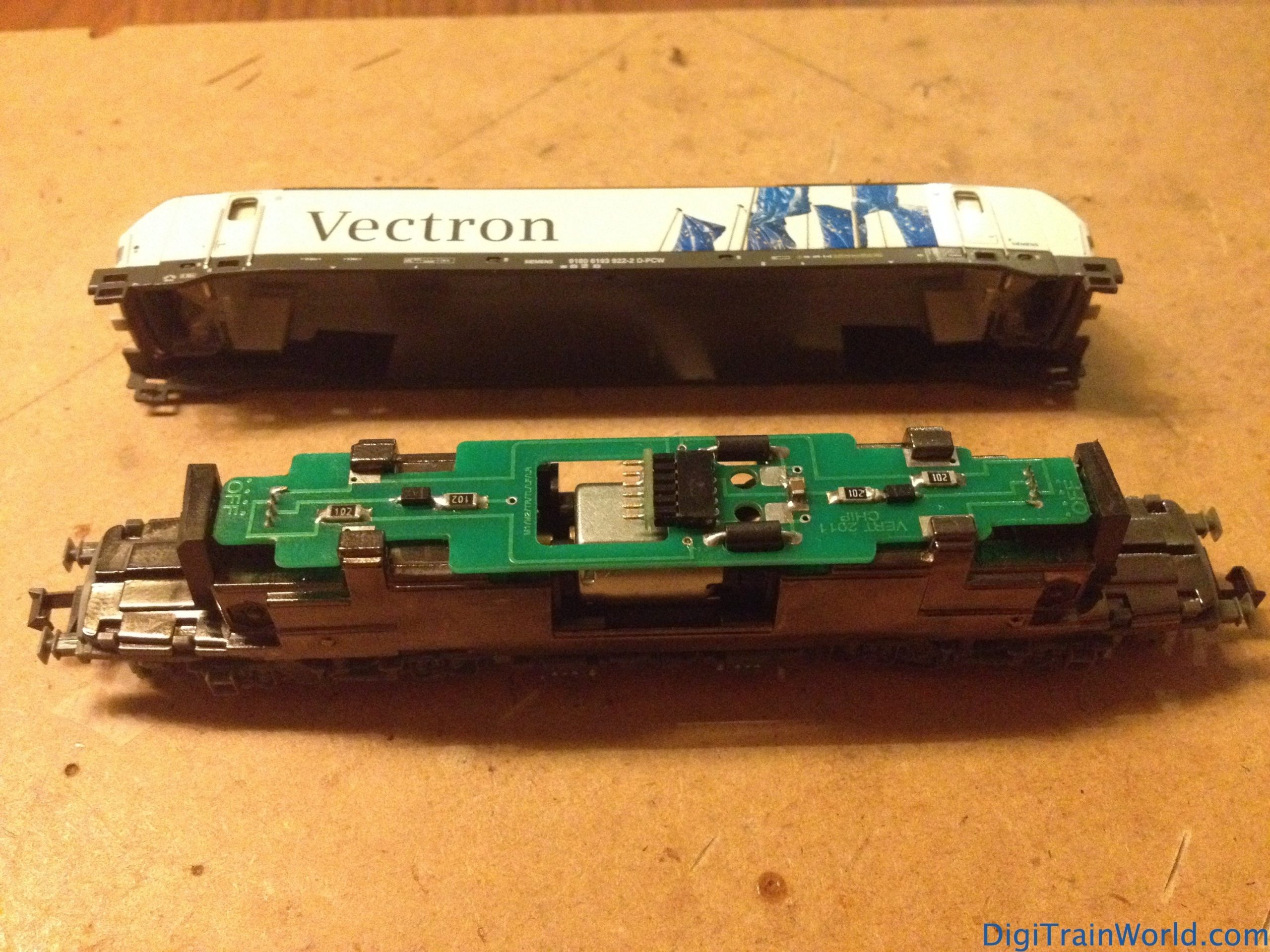 Hobbytrain 2962 - Siemens Vectron Europa (train miniature échelle N)